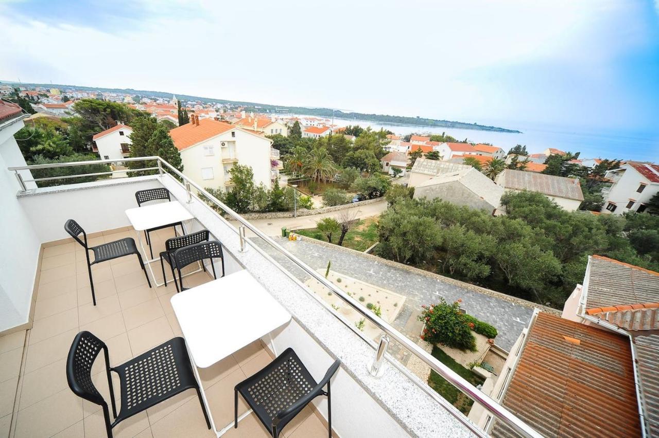 Apartment Avada Novalja Exterior foto